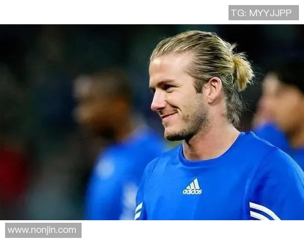 足球场上的颜值之巅 五大美男球星排名揭晓