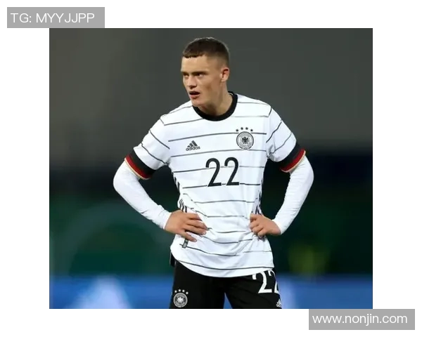 摩尔多瓦足球联赛新星崛起 聚焦顶级球员的成长与突破